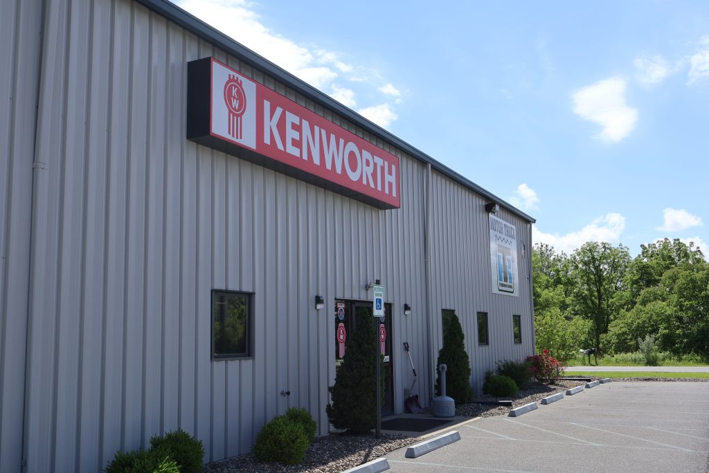 Kenworth of Pennsylvania Muncy Store Exterior Building