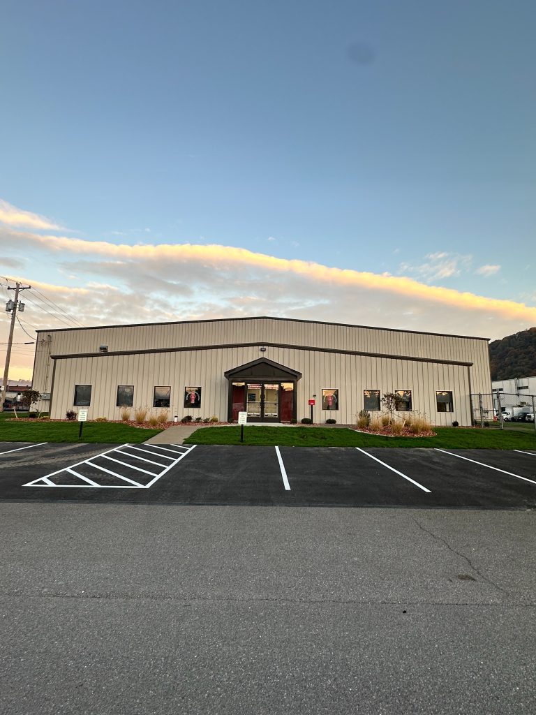 Kenworth of PA Pittsburgh Store Building