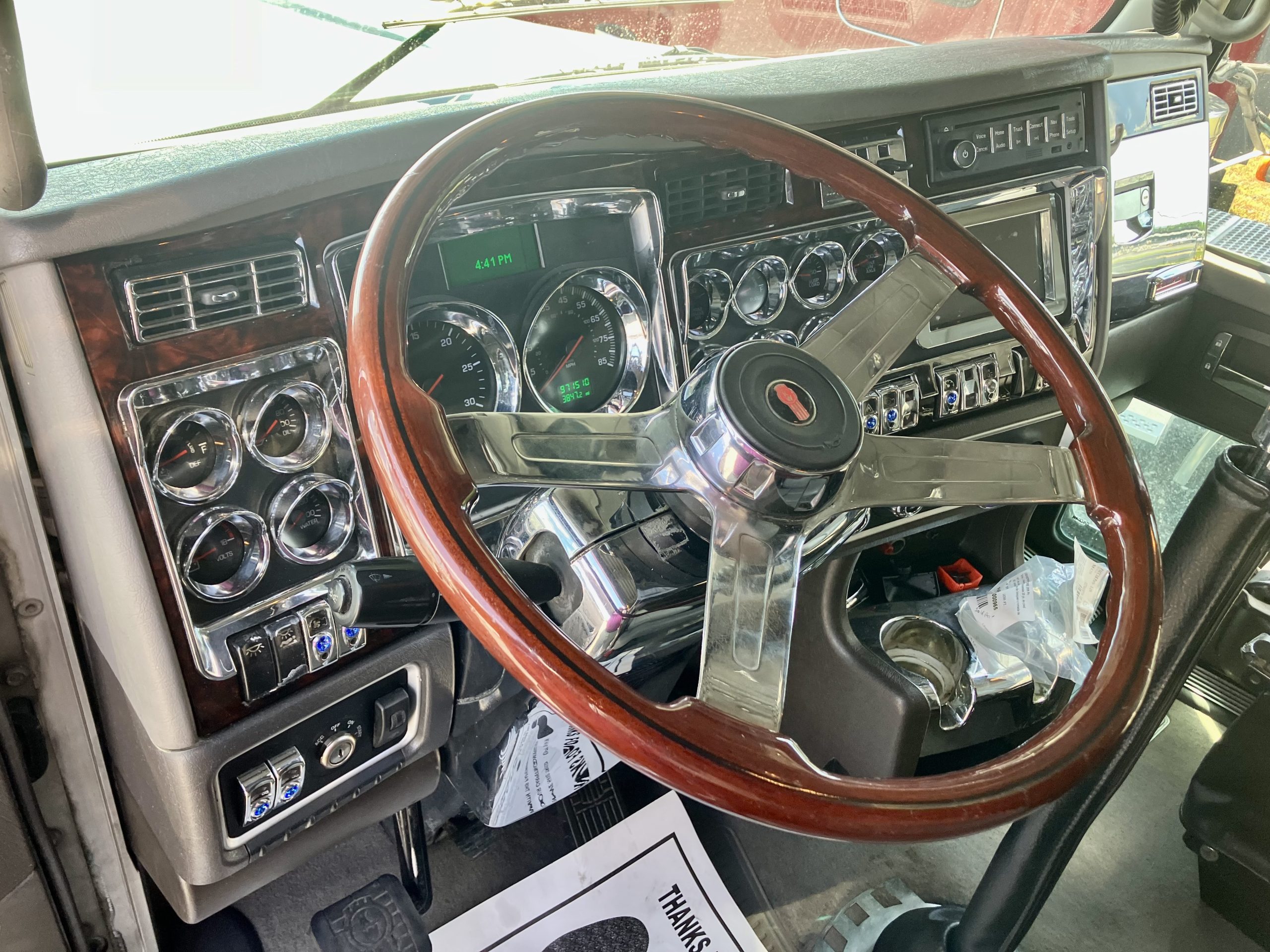 2016 KENWORTH W900L PC480228-08 2016 KENWORTH W900L PC480228-08