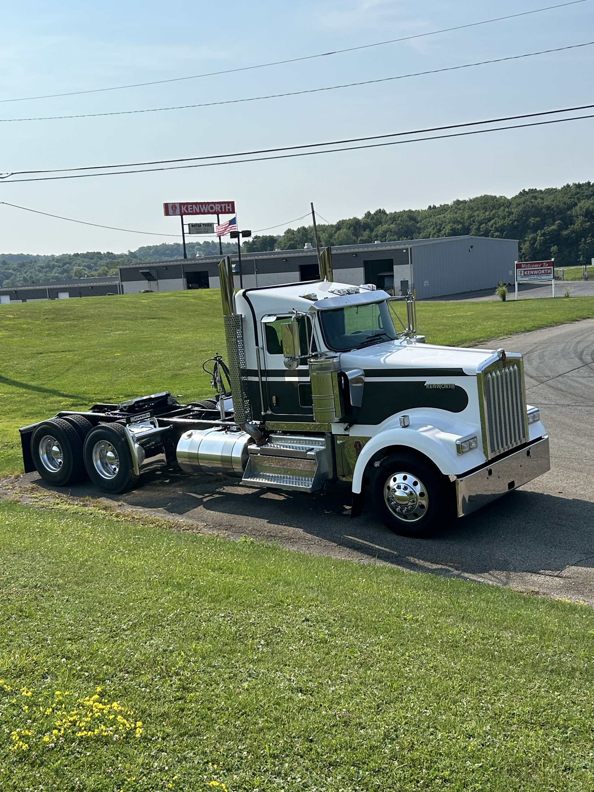 2021 KENWORTH W900L TV447108-06 2021 KENWORTH W900L TV447108-06