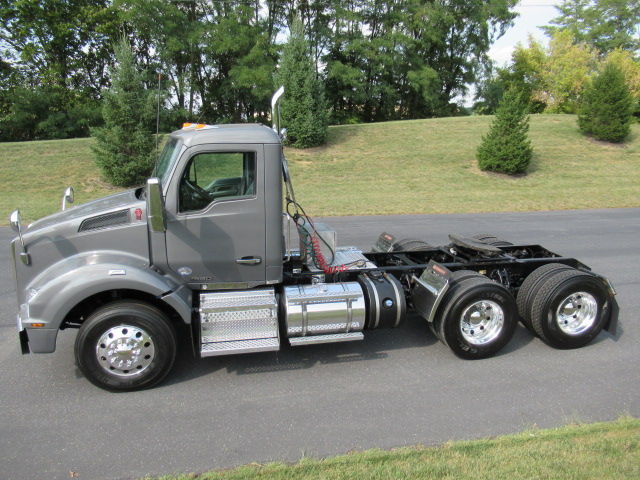 2018 KENWORTH T880 PC198034-16 2018 KENWORTH T880 PC198034-16