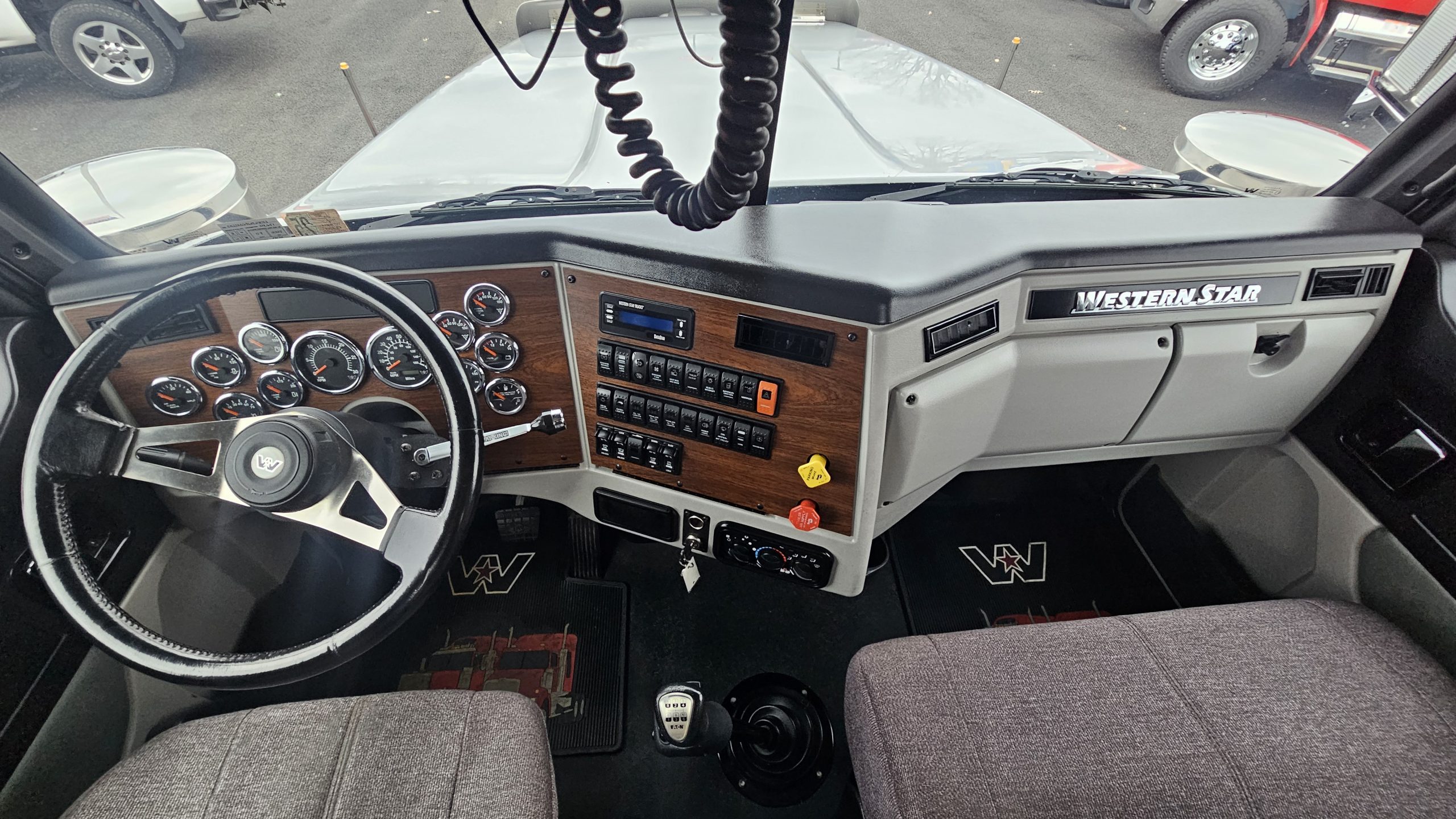 2020 WESTERN STAR 4900EX TNLP8013-07 2020 WESTERN STAR 4900EX TNLP8013-07