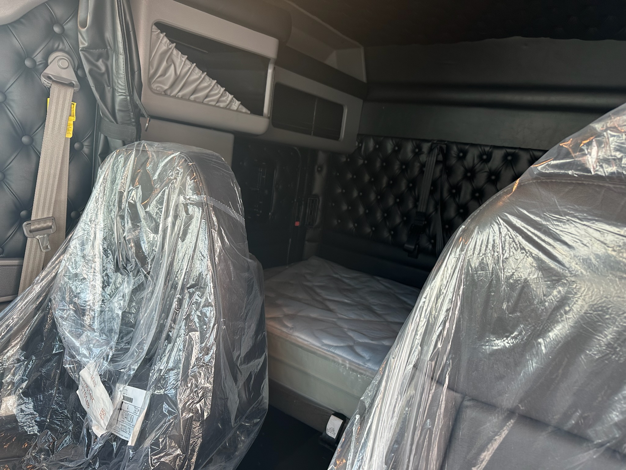 2025 KENWORTH W900 KV176148-05 2025 KENWORTH W900 KV176148-05