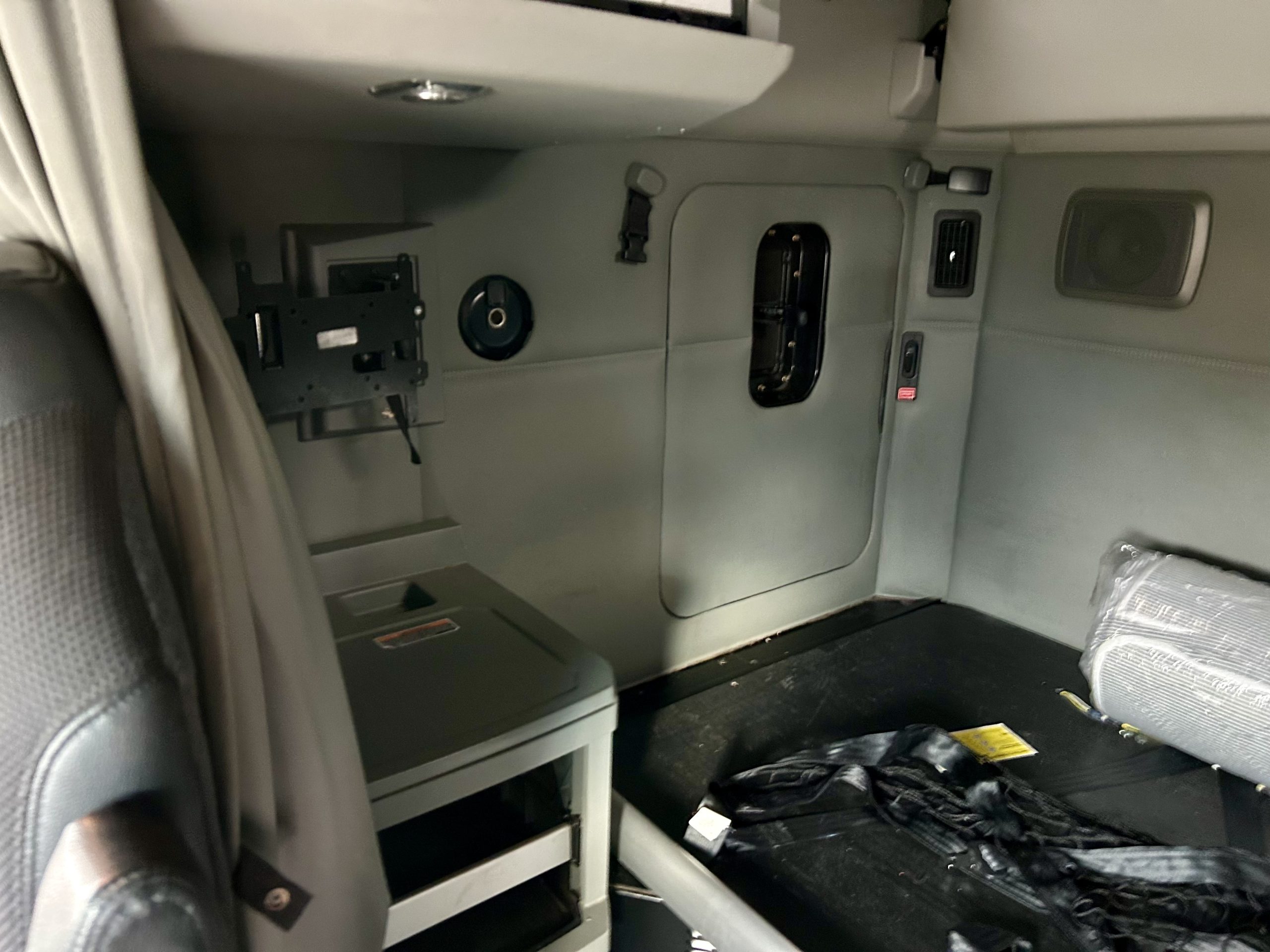 2021 KENWORTH T680 PD442862-19 2021 KENWORTH T680 PD442862-19