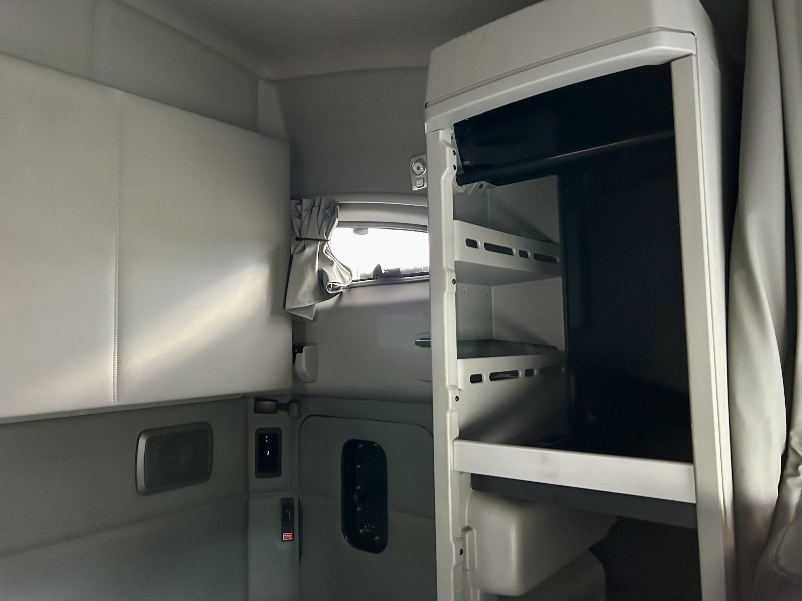 2021 KENWORTH T680 PD442862-22 2021 KENWORTH T680 PD442862-22