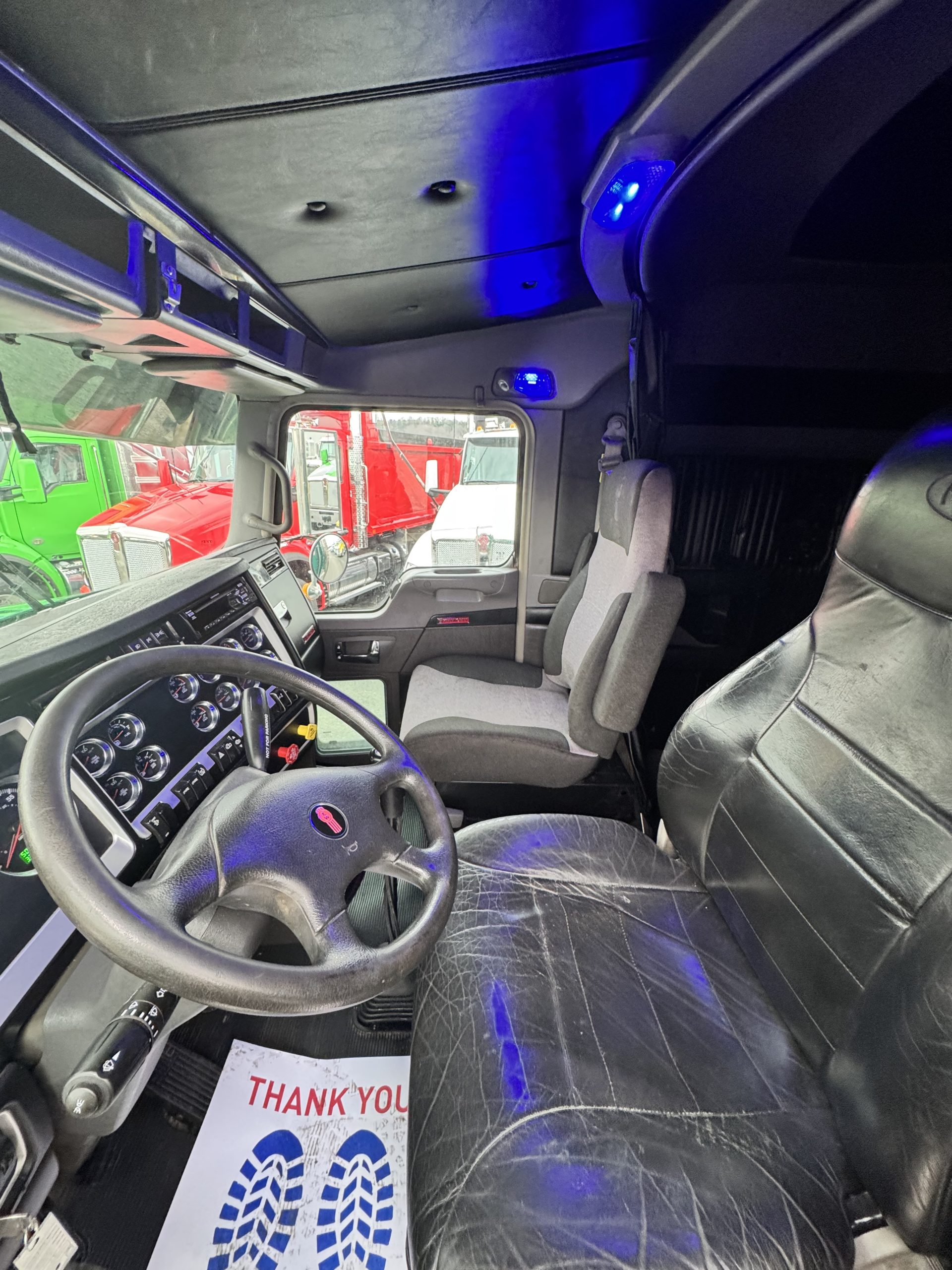 2021 KENWORTH W900L PN434724-07 2021 KENWORTH W900L PN434724-07