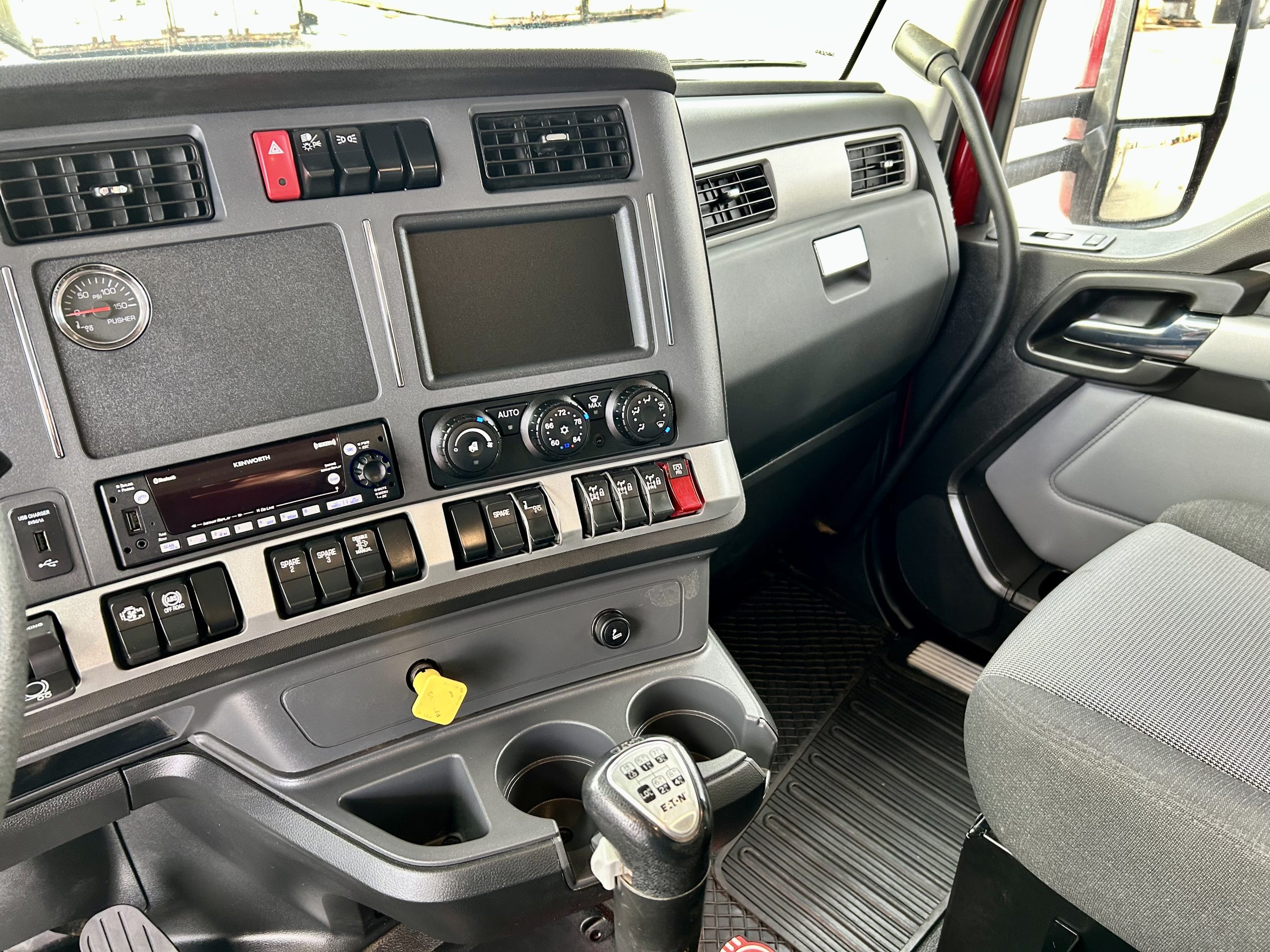 2023 KENWORTH T880 TC173401-16 2023 KENWORTH T880 TC173401-16