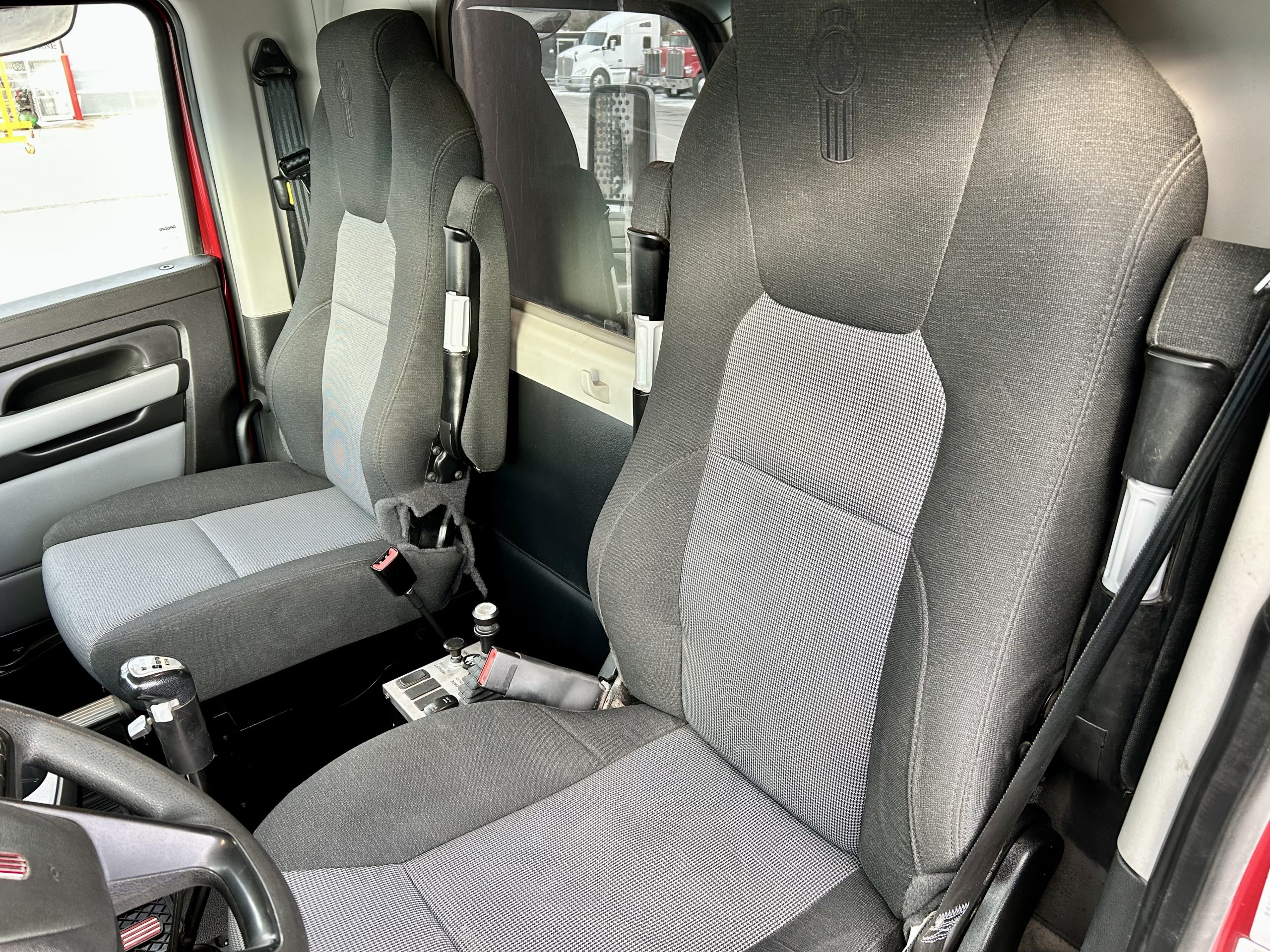 2023 KENWORTH T880 TC173401-17 2023 KENWORTH T880 TC173401-17