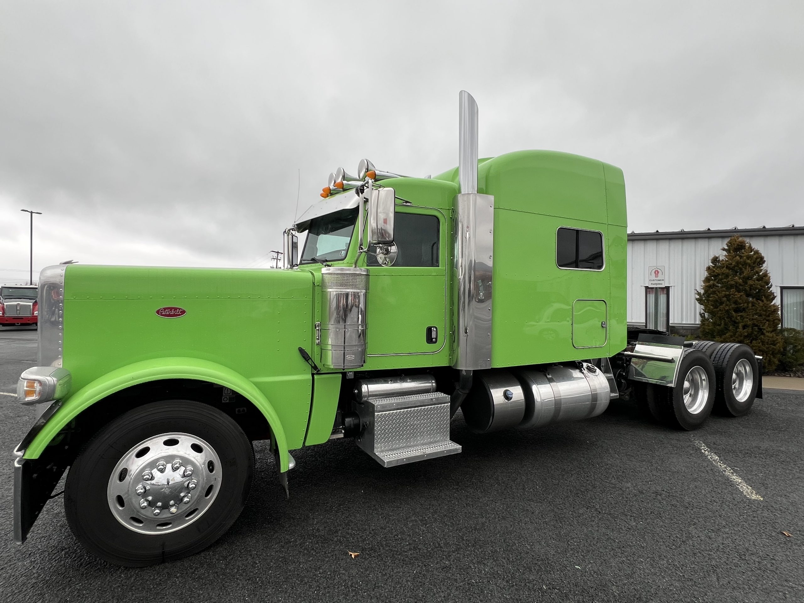 2018 PETERBILT 389 TV491008-01 2018 PETERBILT 389 TV491008-01