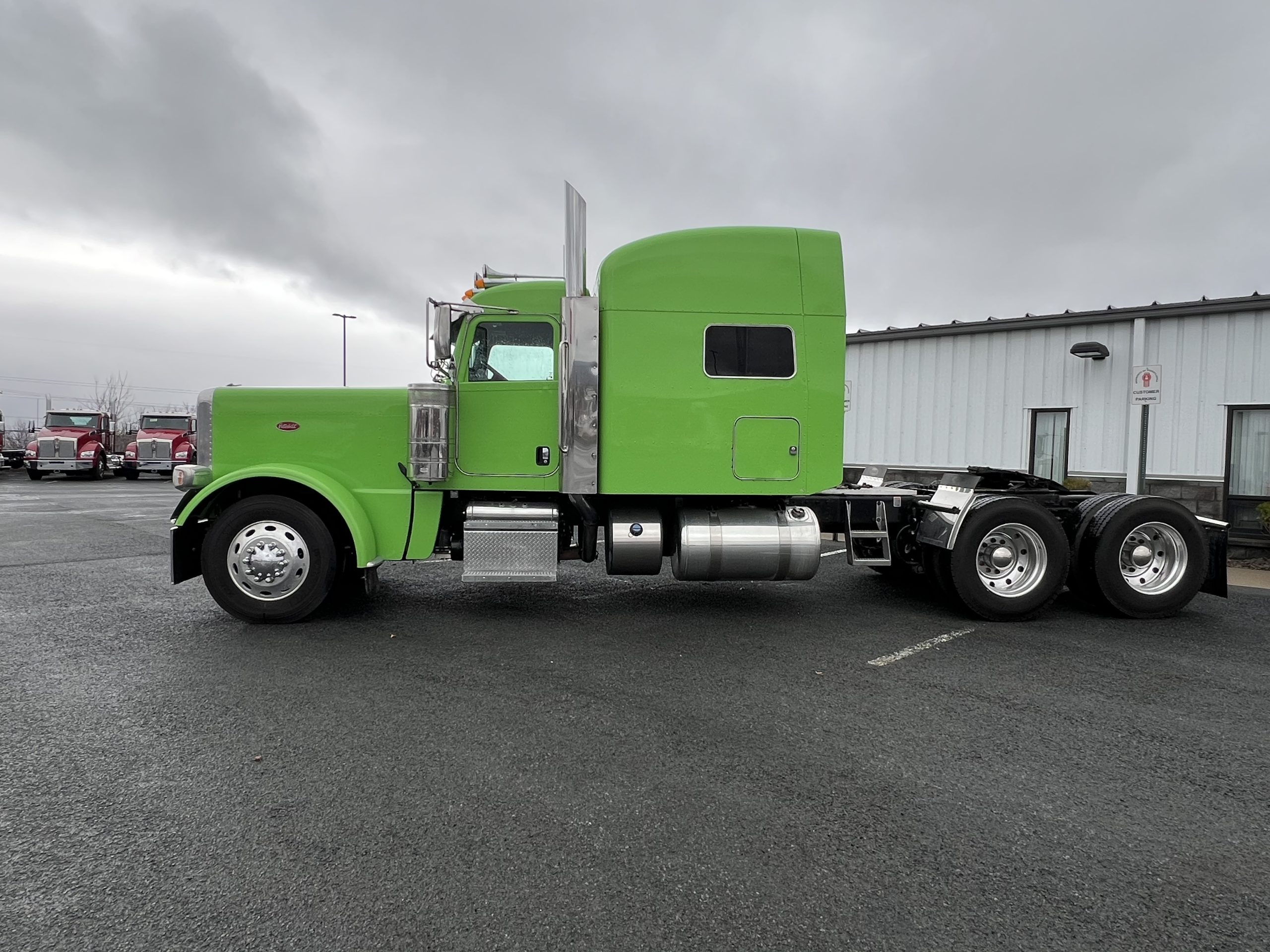 2018 PETERBILT 389 TV491008-02 2018 PETERBILT 389 TV491008-02