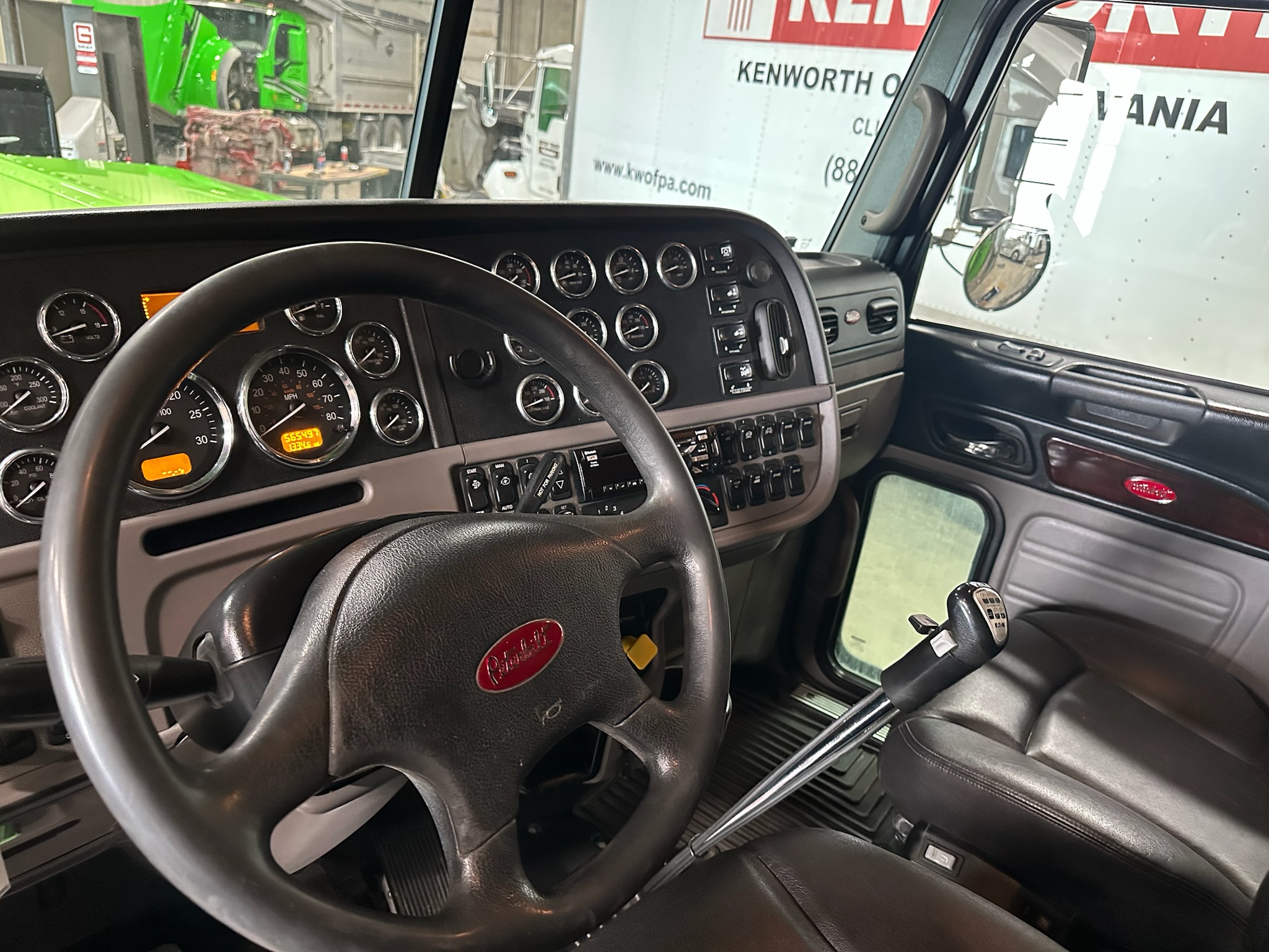 2018 PETERBILT 389 TV491008-11 2018 PETERBILT 389 TV491008-11