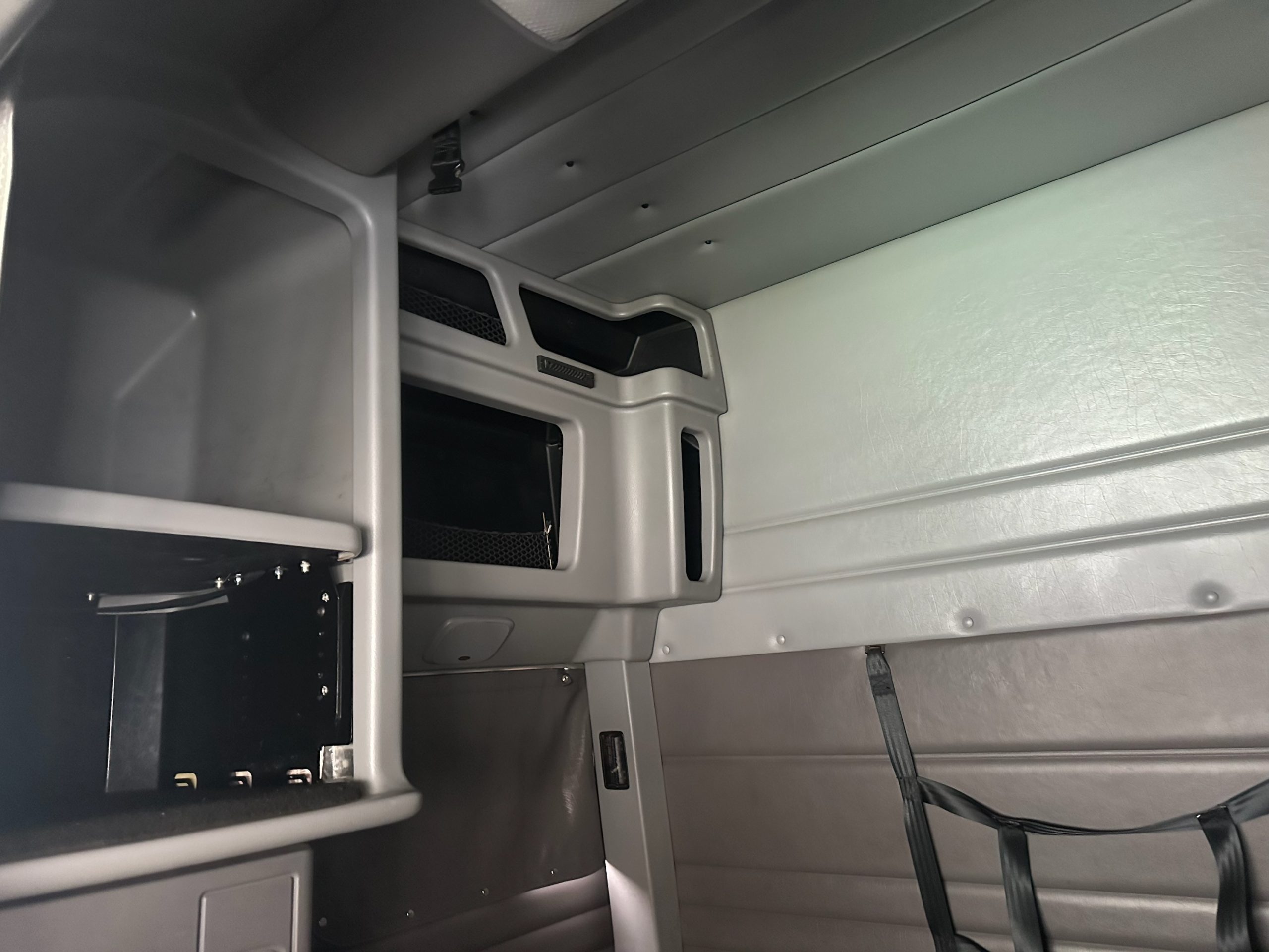 2018 PETERBILT 389 TV491008-13 2018 PETERBILT 389 TV491008-13