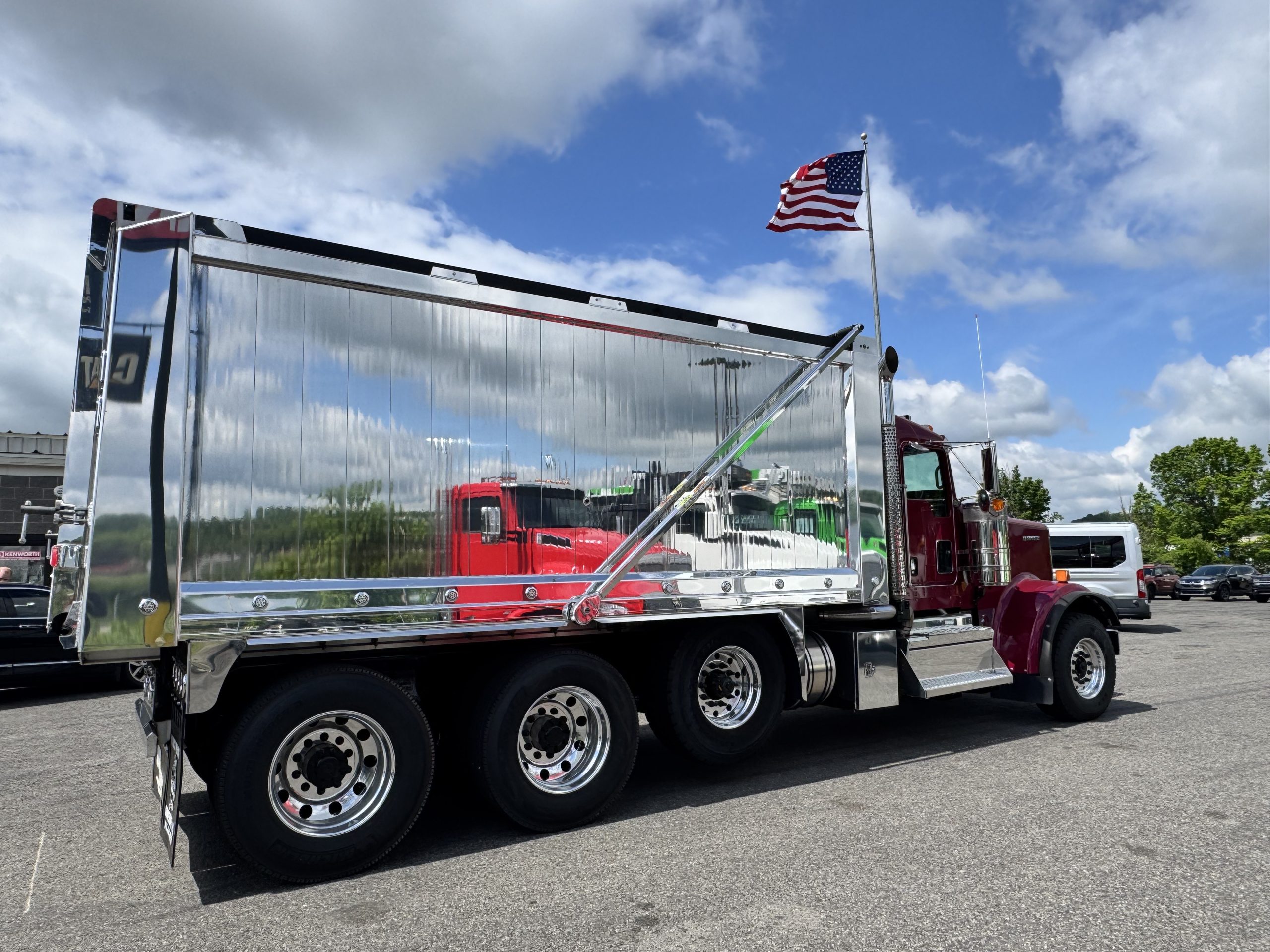 2025 KENWORTH W900L - image 6 of 6