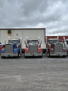 2025 KENWORTH W900 KV181899-01