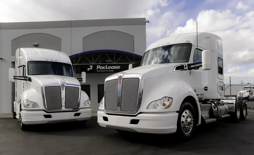 PacLease-Rental-Trucks-1-1536x939