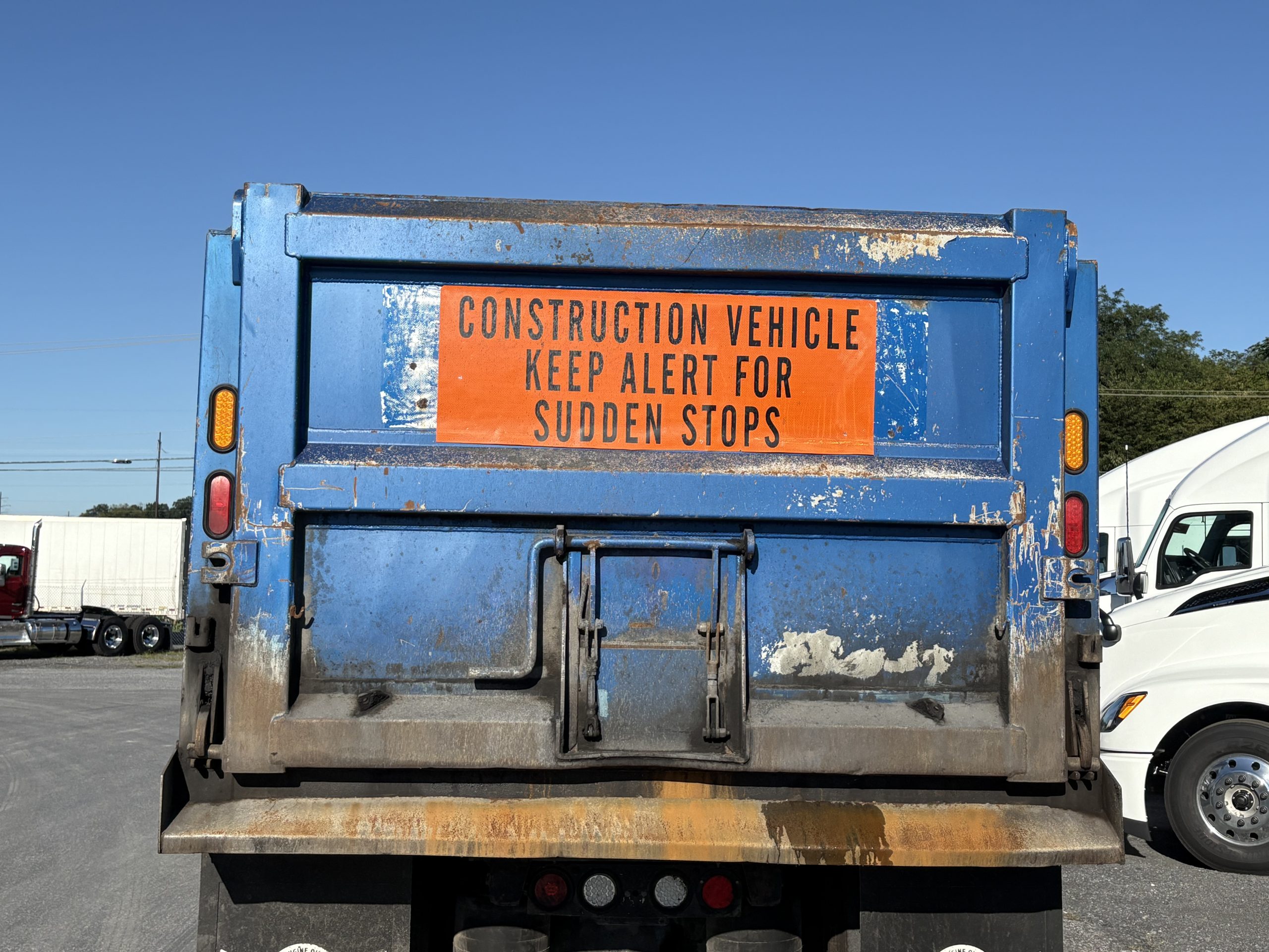 2019 KENWORTH W900B - image 4 of 6