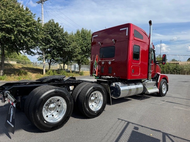 2026 KENWORTH T680 - image 5 of 6