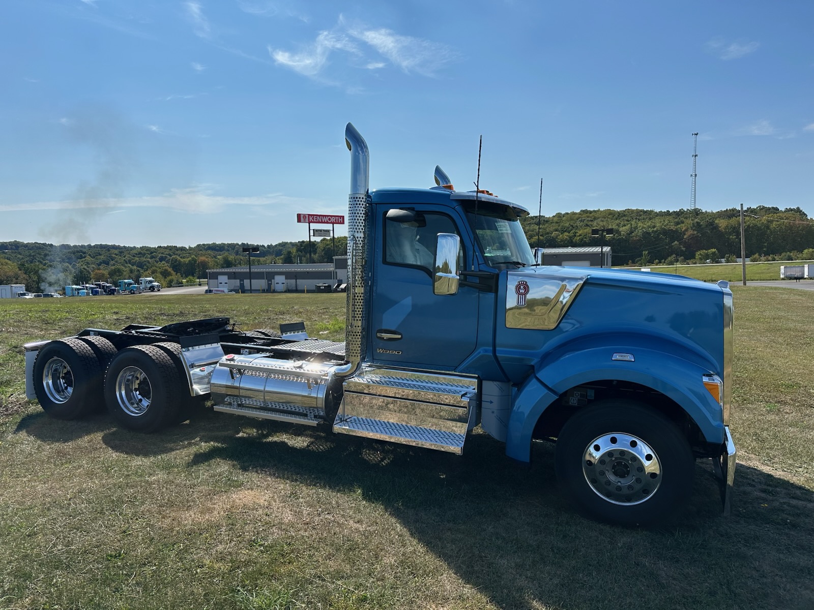2026 KENWORTH W990 - image 4 of 6