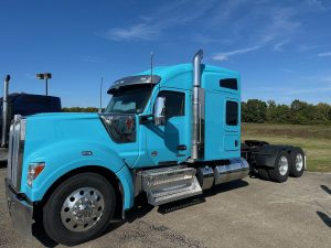 2023 KENWORTH W990 TV227064-01