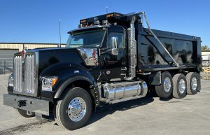 2025 KENWORTH W990 KC137760-01