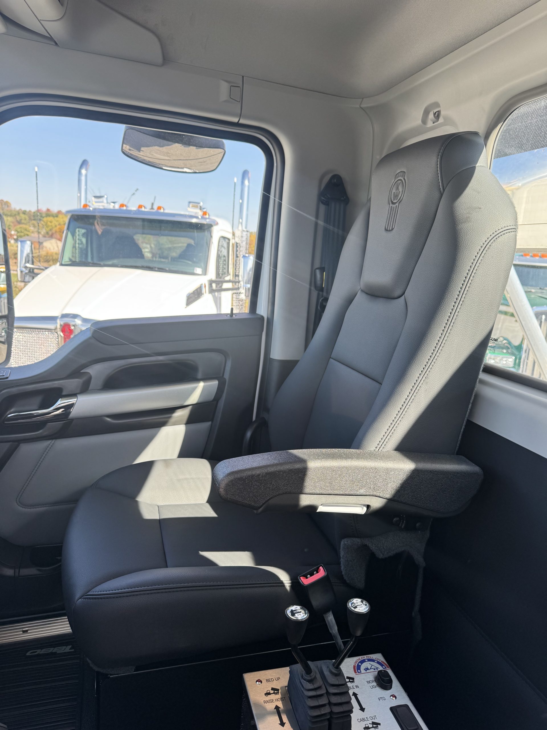 2025 KENWORTH T880 KC184033-12 2025 KENWORTH T880 KC184033-12