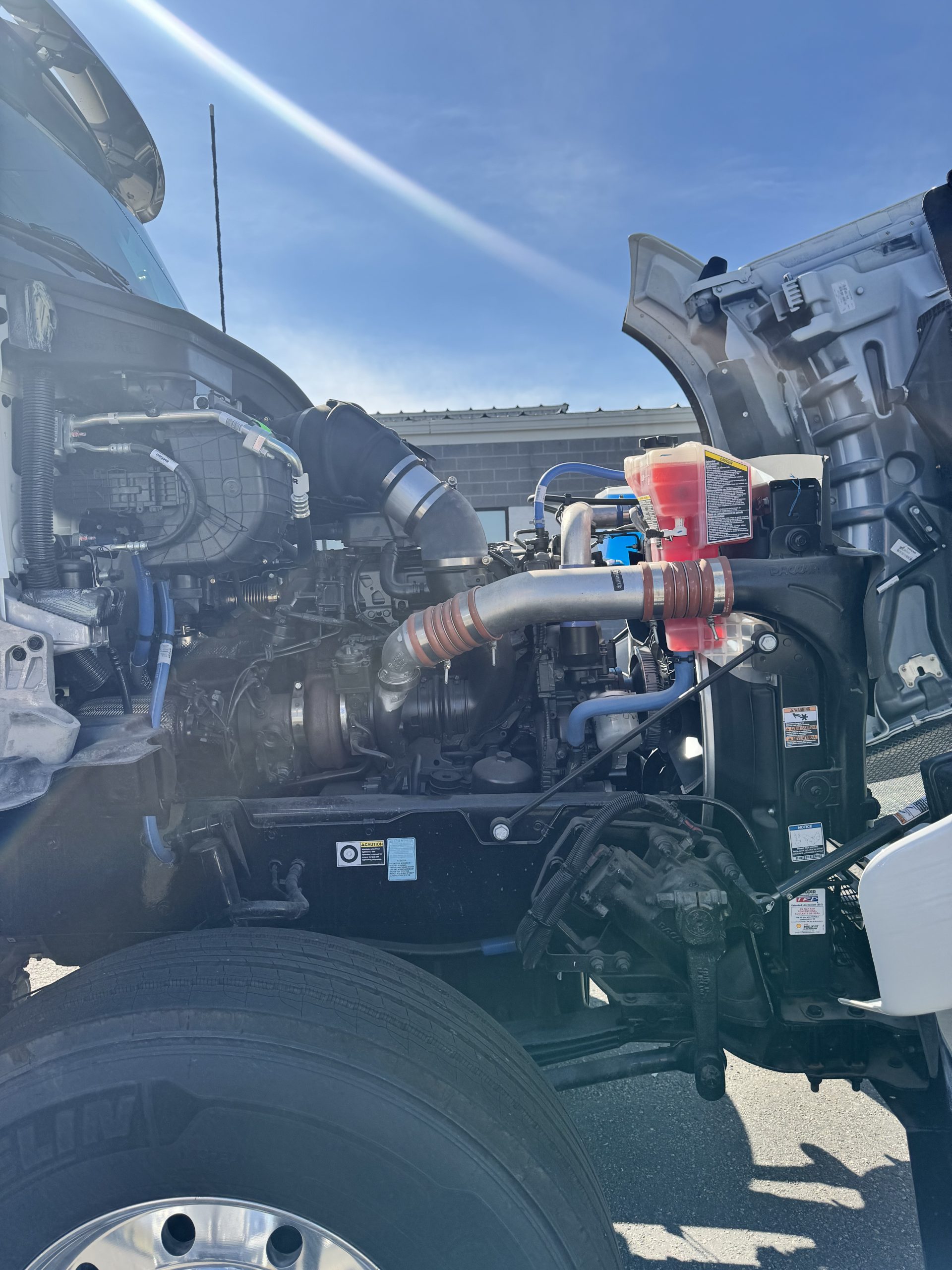 2025 KENWORTH T880 KC184033-14 2025 KENWORTH T880 KC184033-14