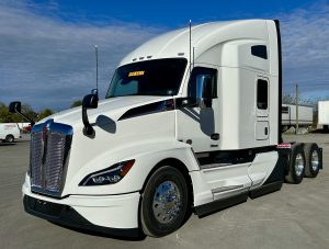 2026 KENWORTH T680 KC223232-01