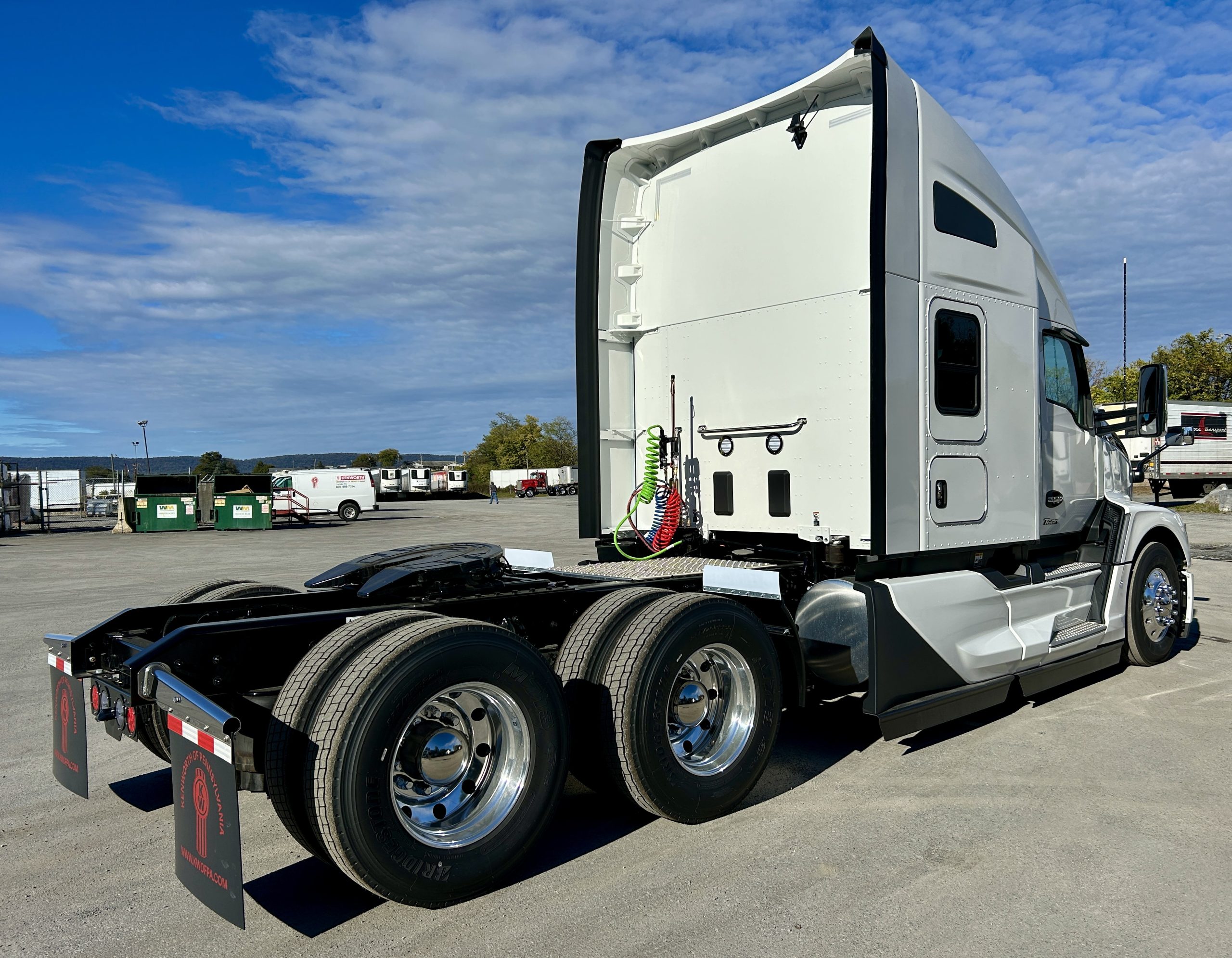 2026 KENWORTH T680 - image 6 of 6