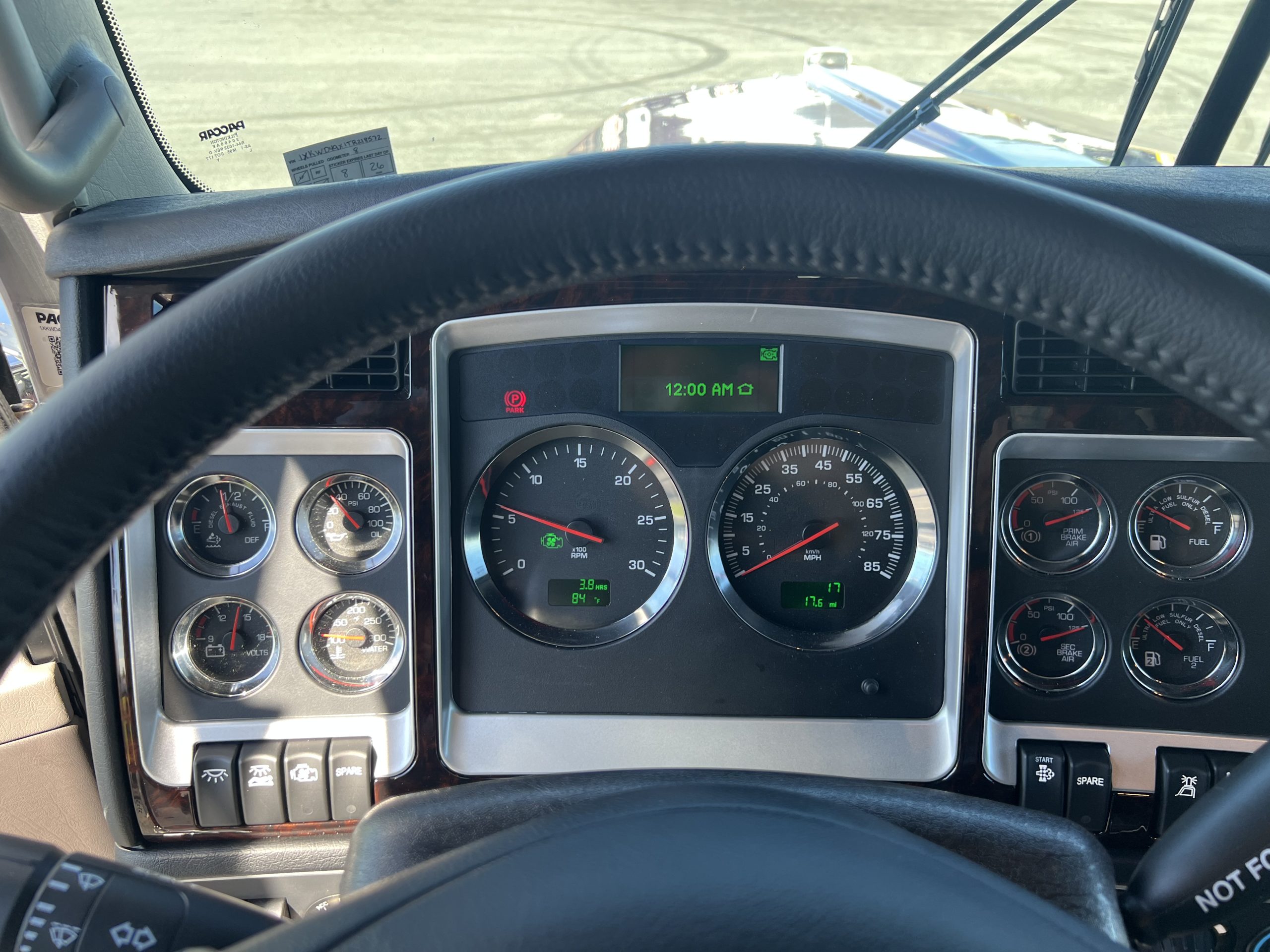 2026 KENWORTH W900L KD218572-12 2026 KENWORTH W900L KD218572-12