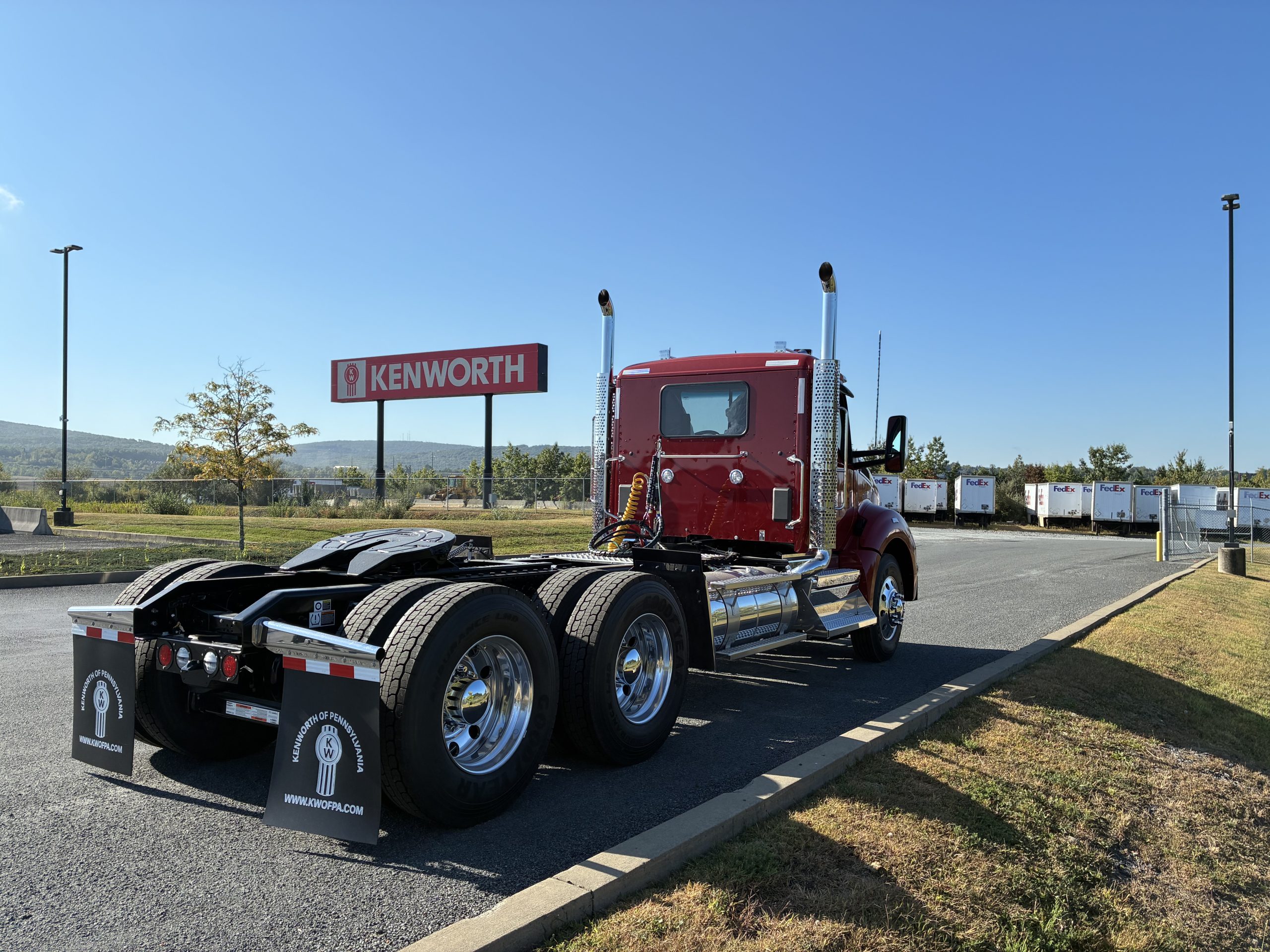 2026 KENWORTH T880 - image 5 of 6