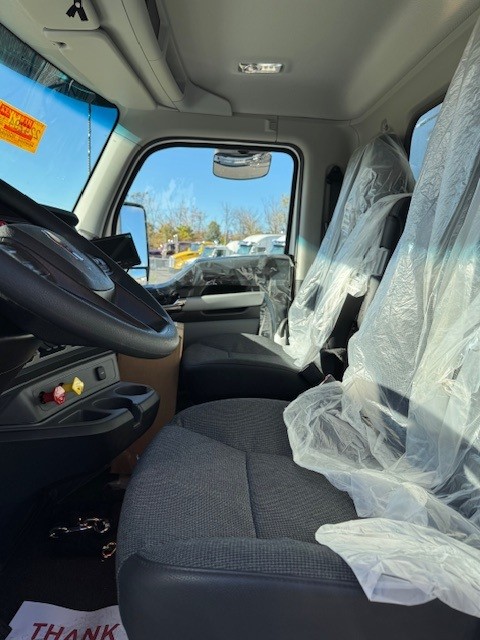 2026 KENWORTH T880 - image 6 of 6