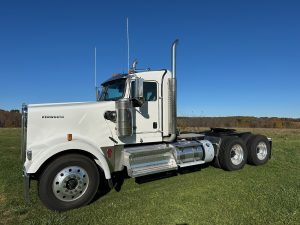2026 KENWORTH W900 KV224842-01