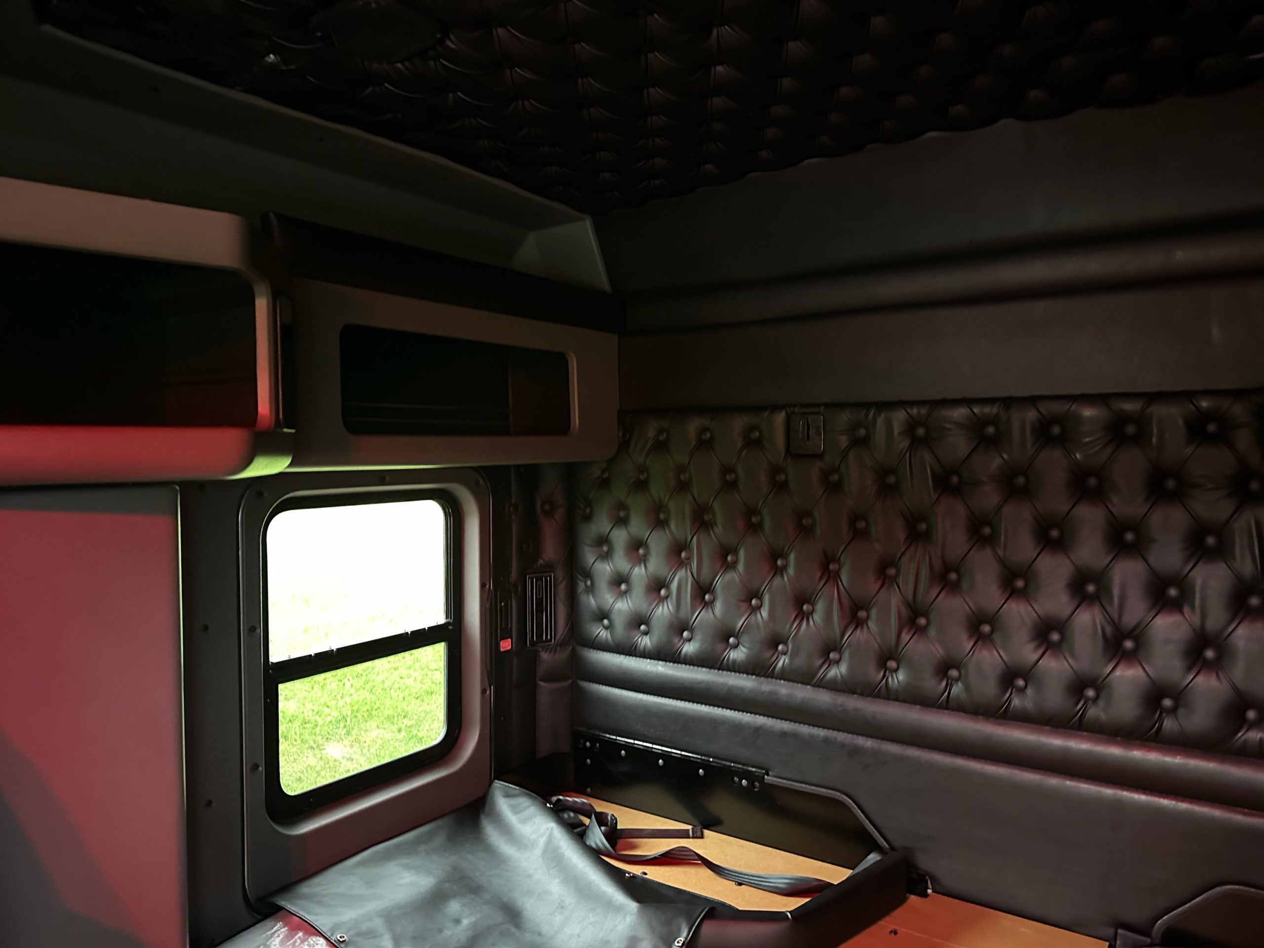 2021 KENWORTH W900L PV466407-08 2021 KENWORTH W900L PV466407-08