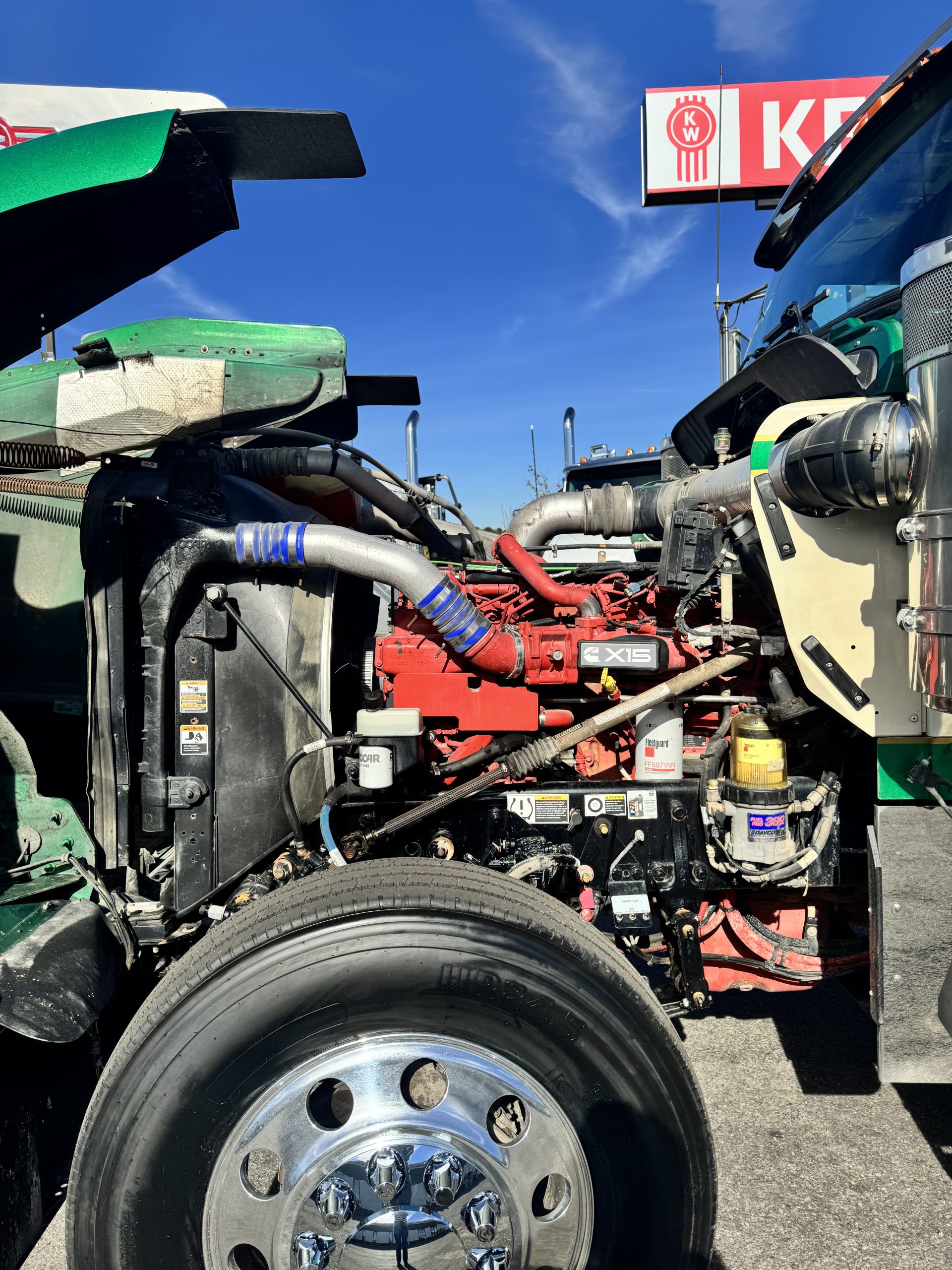 2022 KENWORTH W900L TV491983-17 2022 KENWORTH W900L TV491983-17