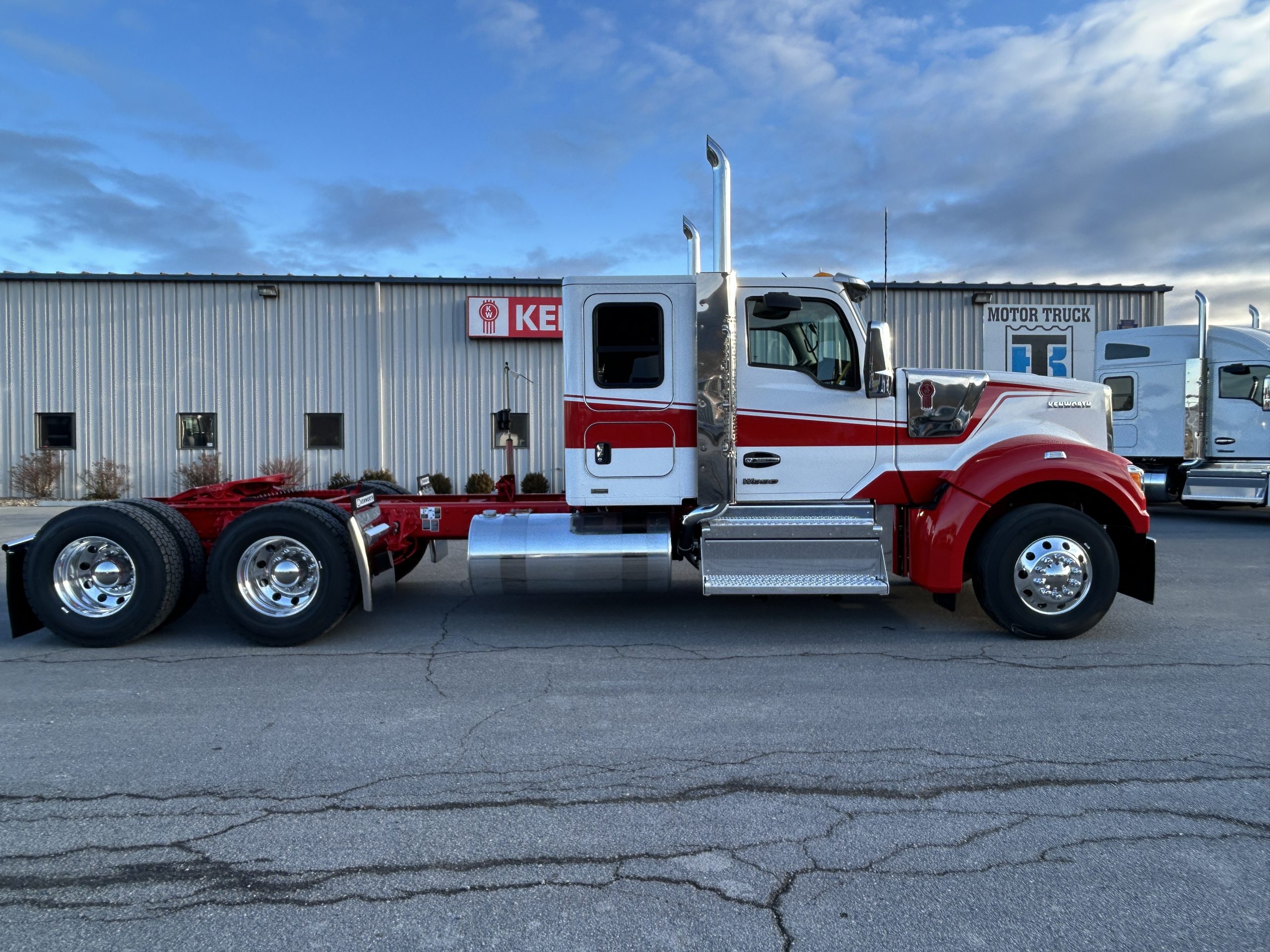2026 KENWORTH W990 - image 6 of 6