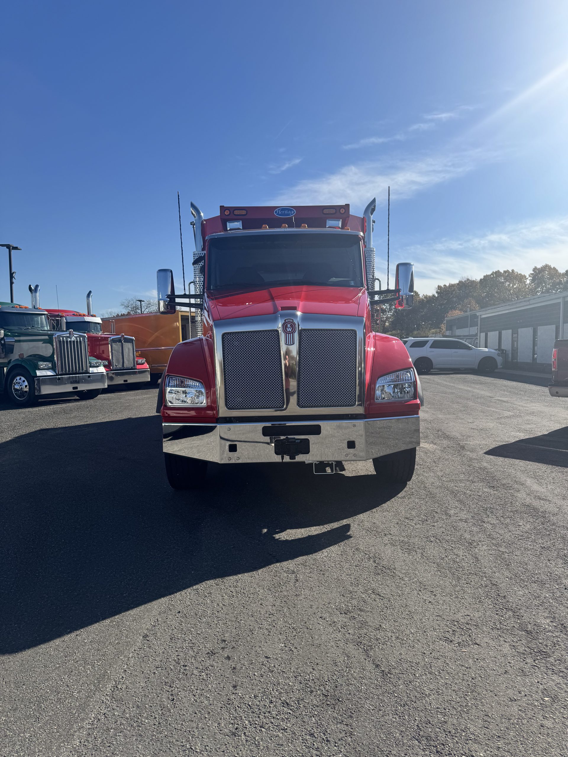 2026 KENWORTH T880 - image 2 of 6