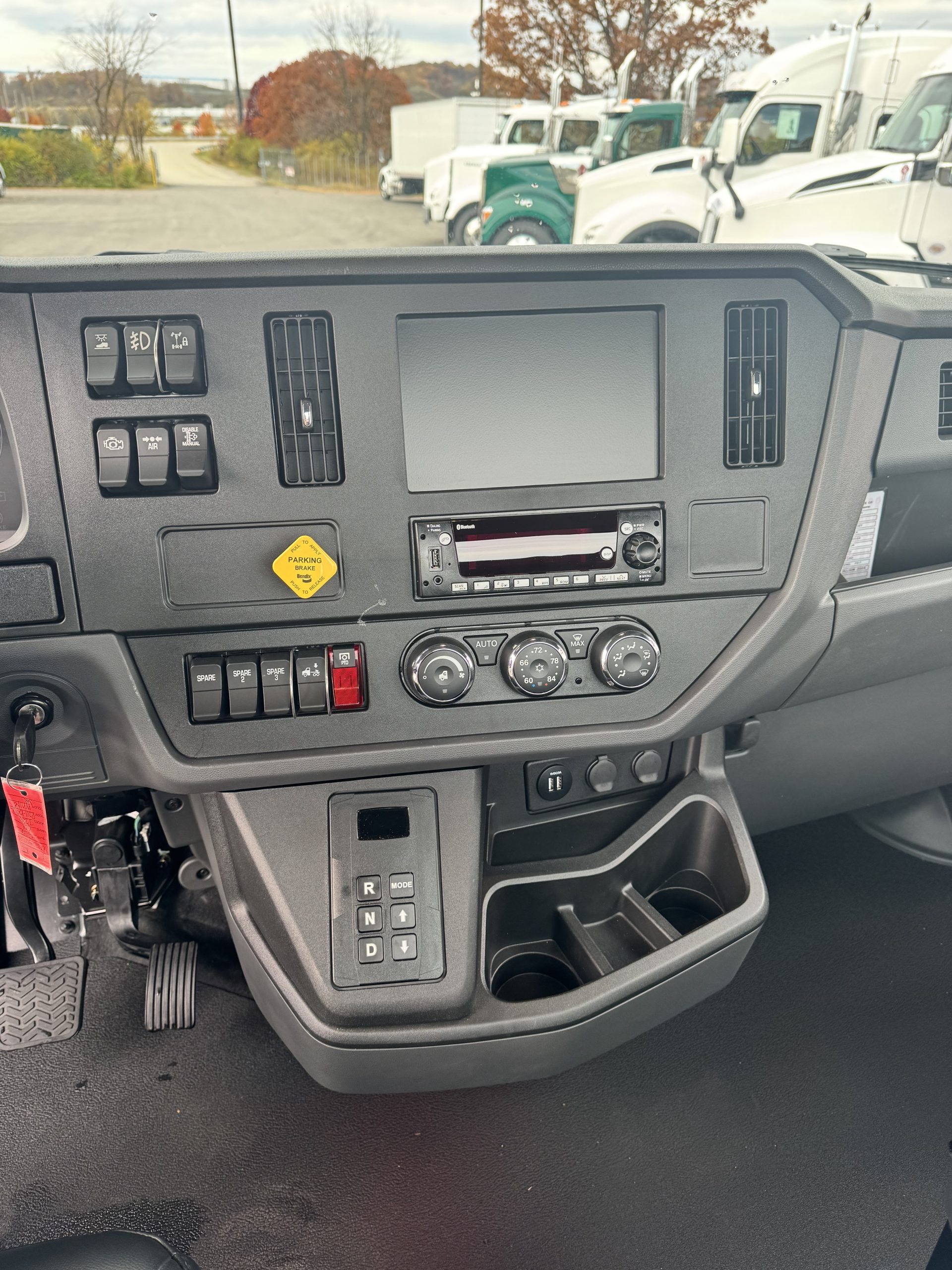 2026 KENWORTH T280 KN225657-12 2026 KENWORTH T280 KN225657-12