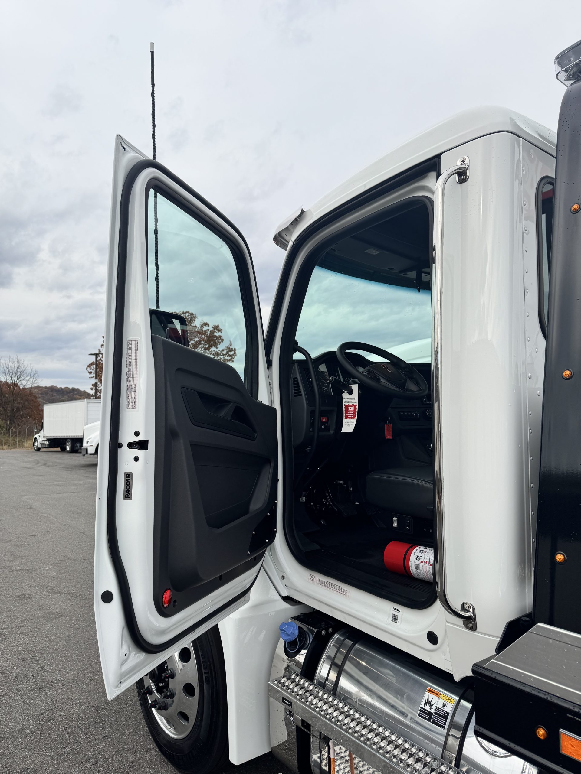 2026 KENWORTH T280 KN225658-09 2026 KENWORTH T280 KN225658-09