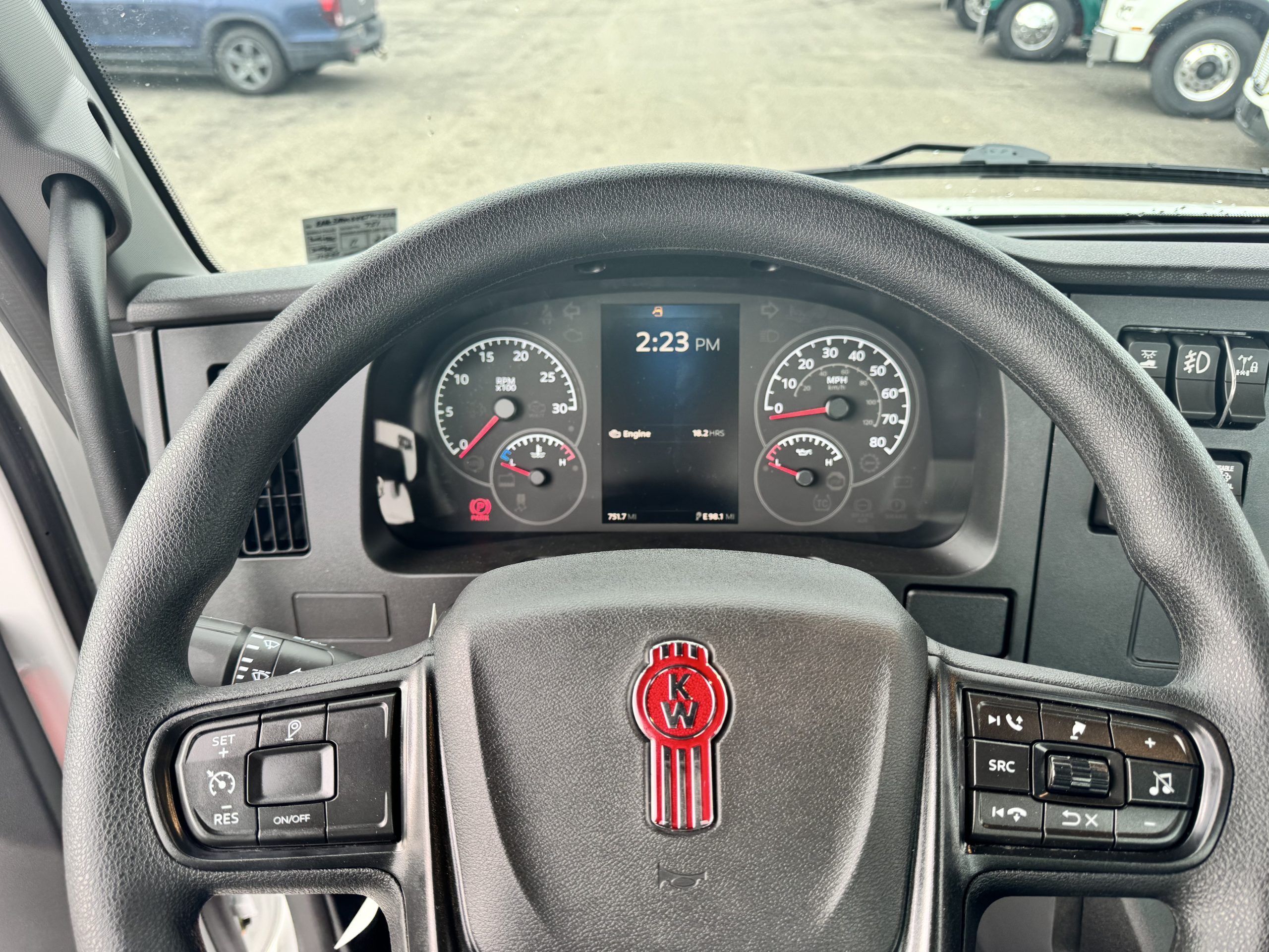 2026 KENWORTH T280 KN225658-12 2026 KENWORTH T280 KN225658-12