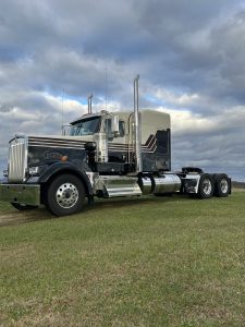 2026 KENWORTH W900 KV225193-01