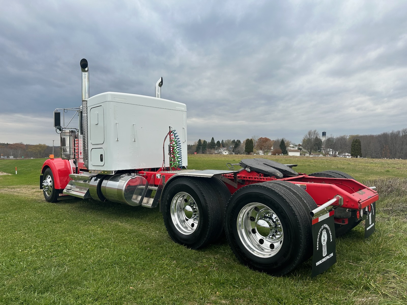 2022 KENWORTH W900L TV490368-11 2022 KENWORTH W900L TV490368-11