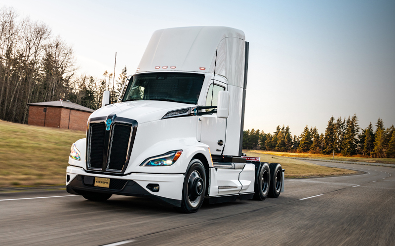 Kenworth T680E - image 1 of 3