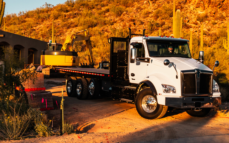 Kenworth T880E - image 1 of 4