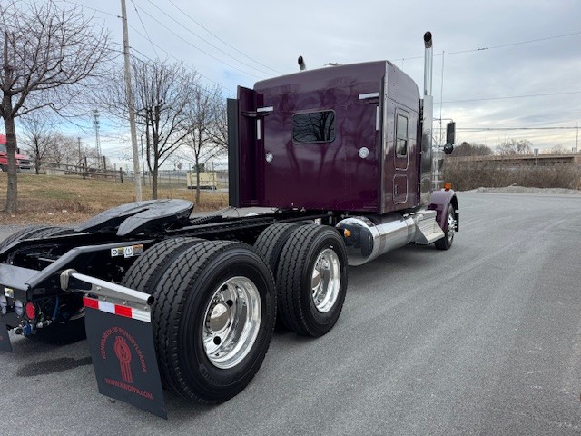 2026 KENWORTH W900L KD218572-16 2026 KENWORTH W900L KD218572-16