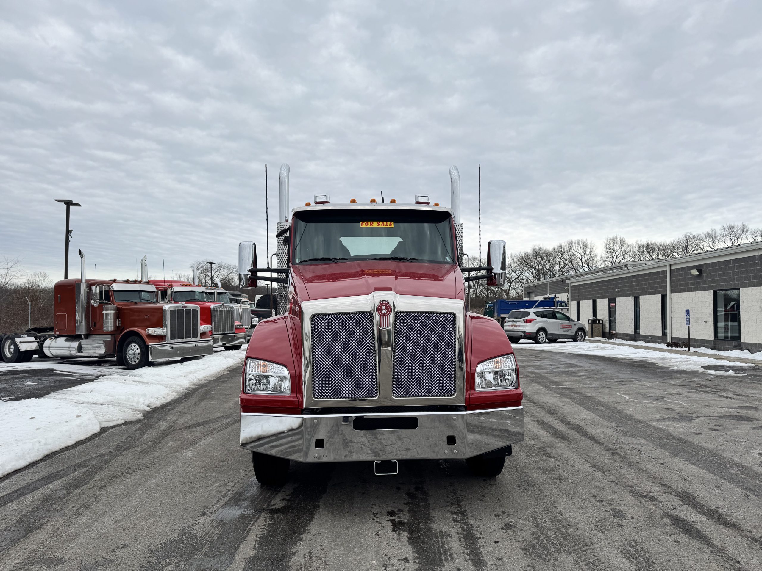 2026 KENWORTH T880 - image 2 of 6