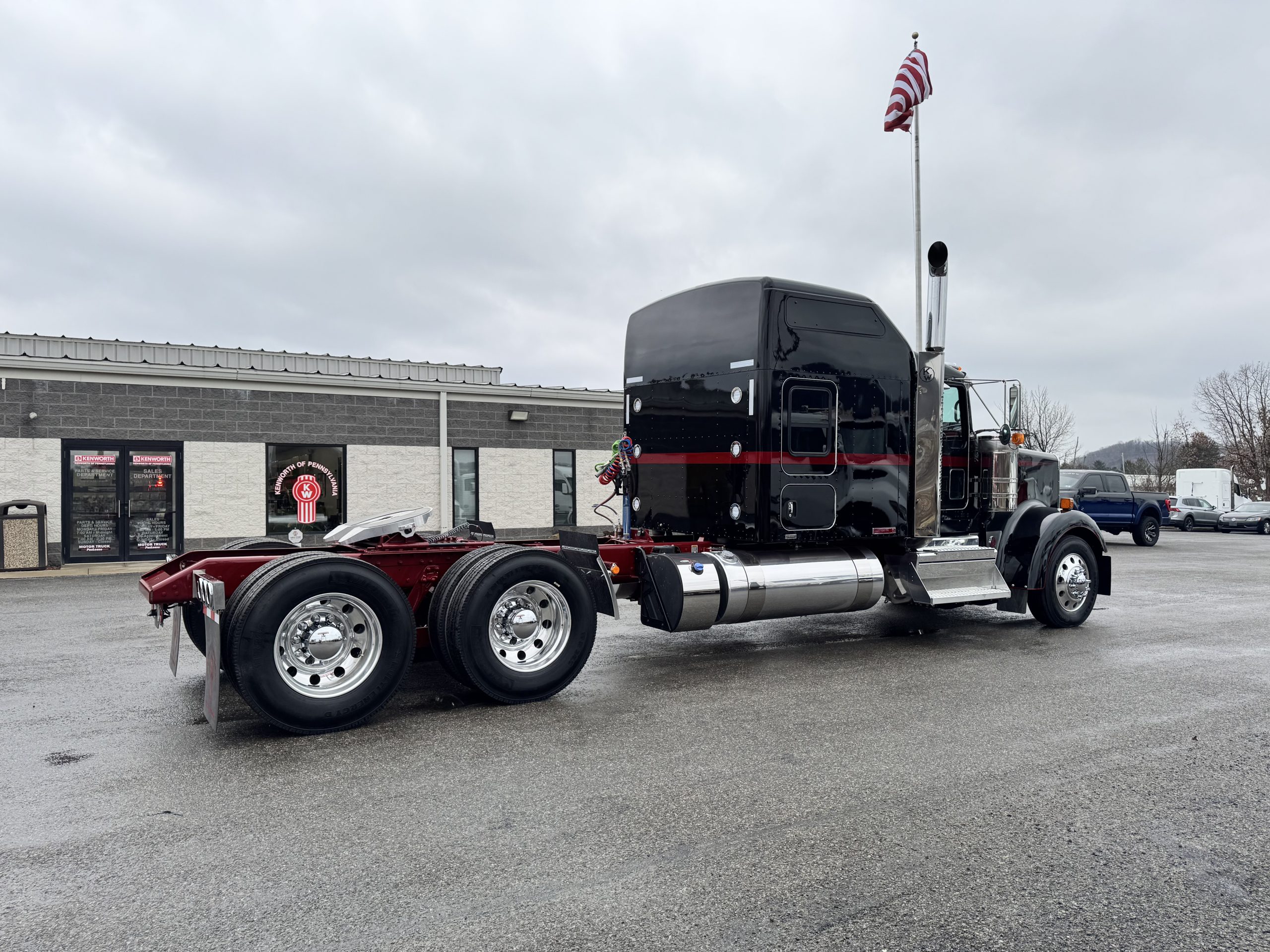 2026 KENWORTH W900 2026 KENWORTH W900 - image 5 of 6