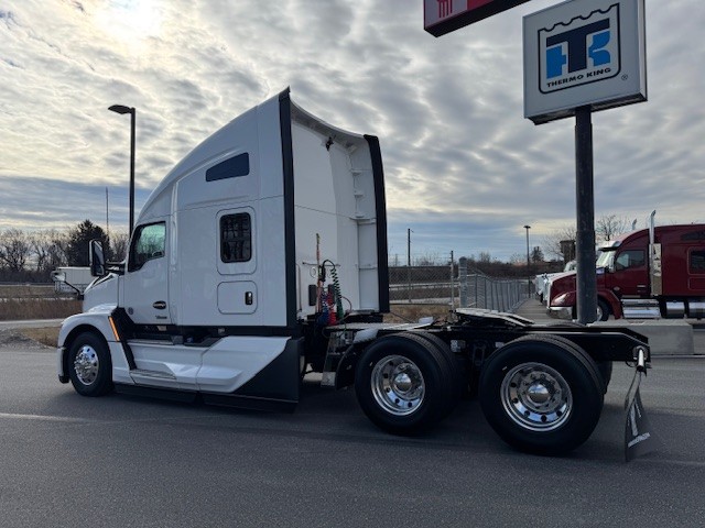 2026 KENWORTH T680 2026 KENWORTH T680 - image 5 of 6