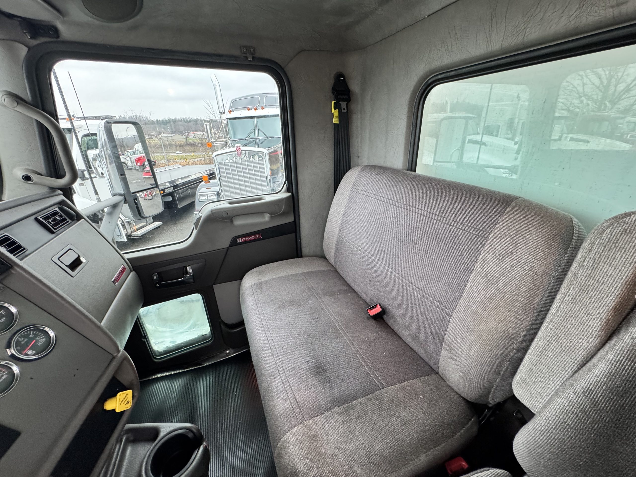 2018 KENWORTH T370 PN197951-15 2018 KENWORTH T370 PN197951-15