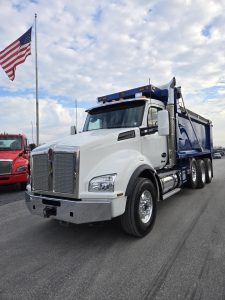 2023 KENWORTH T880 TC234795-01