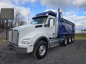 2023 KENWORTH T880 TC235139-01